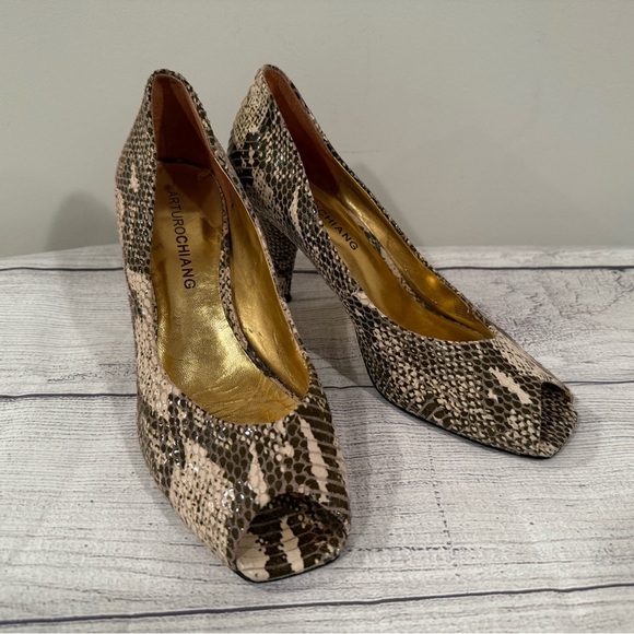 ARTURO CHIANG Women's Snakeskin Peep Toe Heels/size 7 - Picture 2 of 15